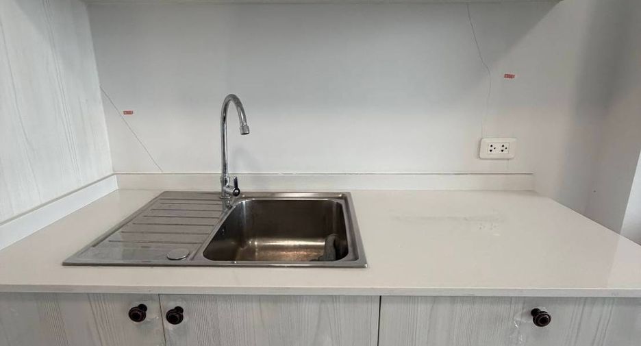 For sale 1 bed condo in Bang Sue, Bangkok