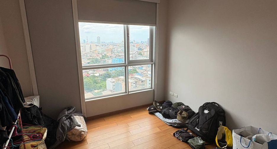 For sale 2 bedrooms condo in Khlong San, Bangkok