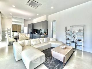 Villa zum Kauf mit 3 Zimmer in Bang Lamung, Chonburi