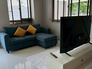 Casa adosada en venta de 3 habitaciones en Saphan Sung, Bangkok
