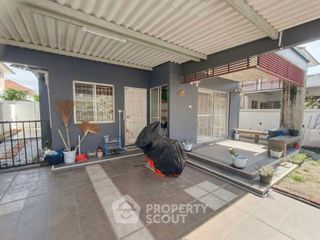 Haus zum Kauf mit 4 Zimmer in Mueang Chon Buri, Chonburi