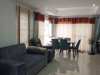 Haus zum Kauf mit 4 Zimmer in Mueang Chon Buri, Chonburi