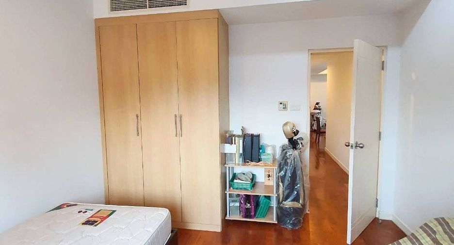 À vendre 2 chambres condo à Khlong Toei, Bangkok