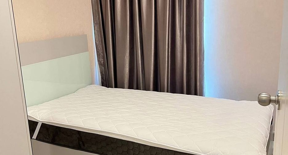 Condo en venta de 2 habitaciones en Huai Khwang, Bangkok