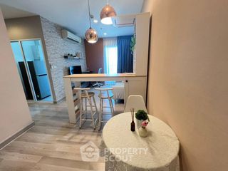 Wohnung zum Kauf mit 2 Zimmer in Huai Khwang, Bangkok