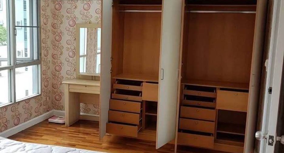 Продажа 3 спальни кондо в Ян Наща, Бангкок
