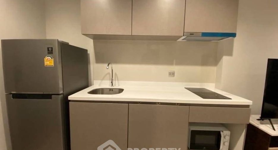 For sale 1 bed condo in Huai Khwang, Bangkok
