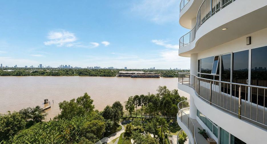 Condo en venta de 3 habitaciones en Yan Nawa, Bangkok