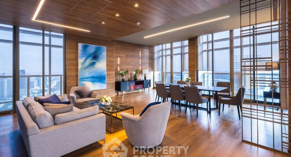 For sale 2 bedrooms condo in Khlong Toei, Bangkok