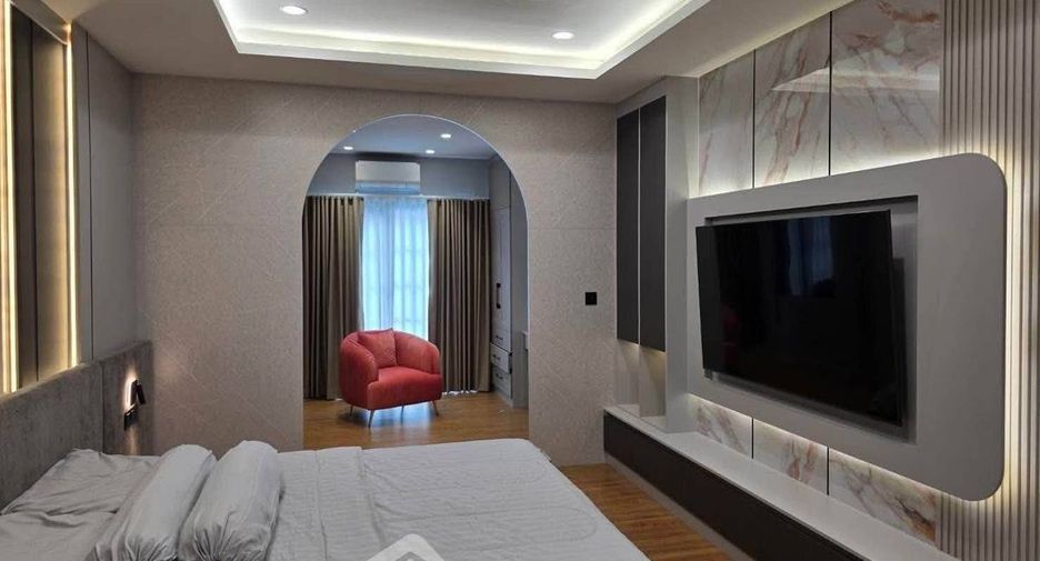 For sale 4 bedrooms house in Prawet, Bangkok