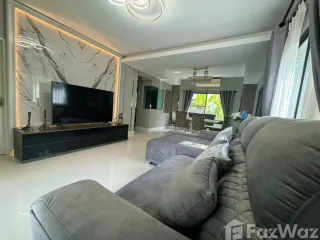 For rent 4 bedrooms house in Bang Phli, Samut Prakan