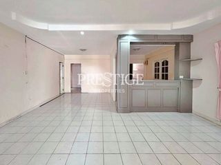 Haus zur Miete mit 3 Zimmer in Bang Lamung, Chonburi