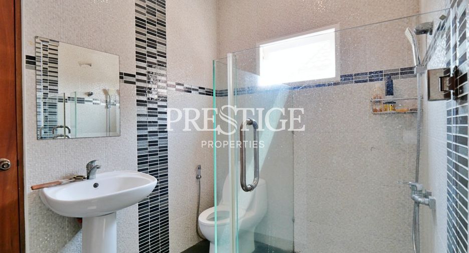 Haus zur Miete mit 2 Zimmer in Bang Lamung, Chonburi