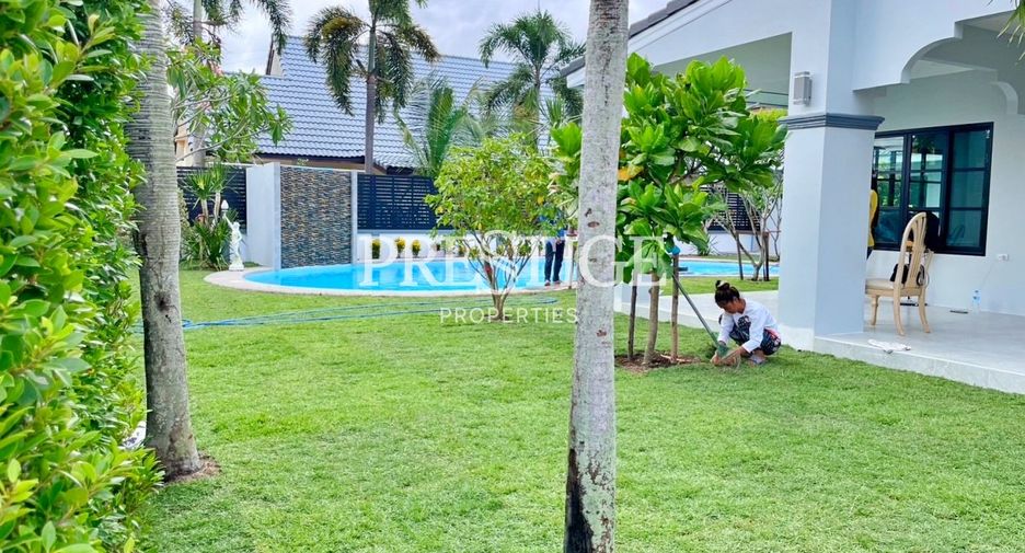 Haus zur Miete mit 5 Zimmer in Bang Lamung, Chonburi