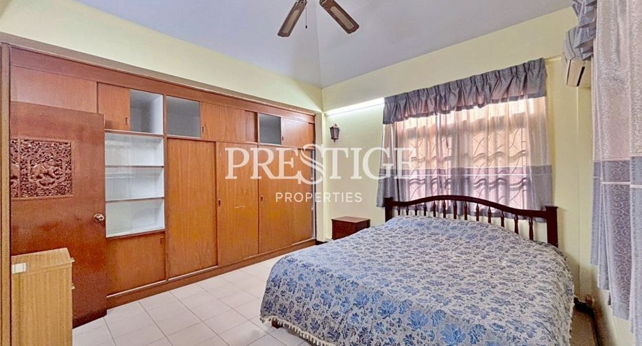 Haus zur Miete mit 5 Zimmer in Bang Lamung, Chonburi