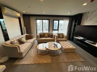 À vendre 2 chambres condo à Huai Khwang, Bangkok