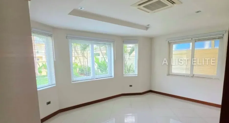 出租 3 卧室 独立屋 在 Bang Lamung, Chon Buri