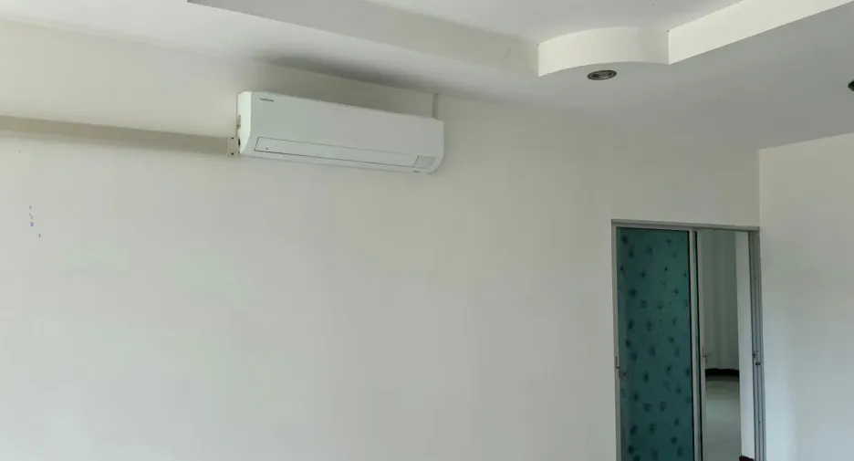For rent 3 bedrooms house in Huay Yai, Pattaya