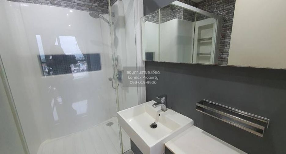 For rent 1 bed condo in Phra Khanong, Bangkok