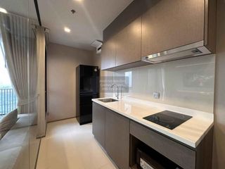 À louer 2 chambres condo à Chatuchak, Bangkok