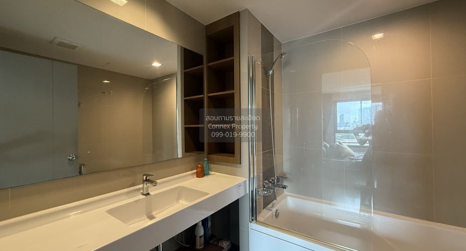 For rent 1 bed condo in Phra Khanong, Bangkok