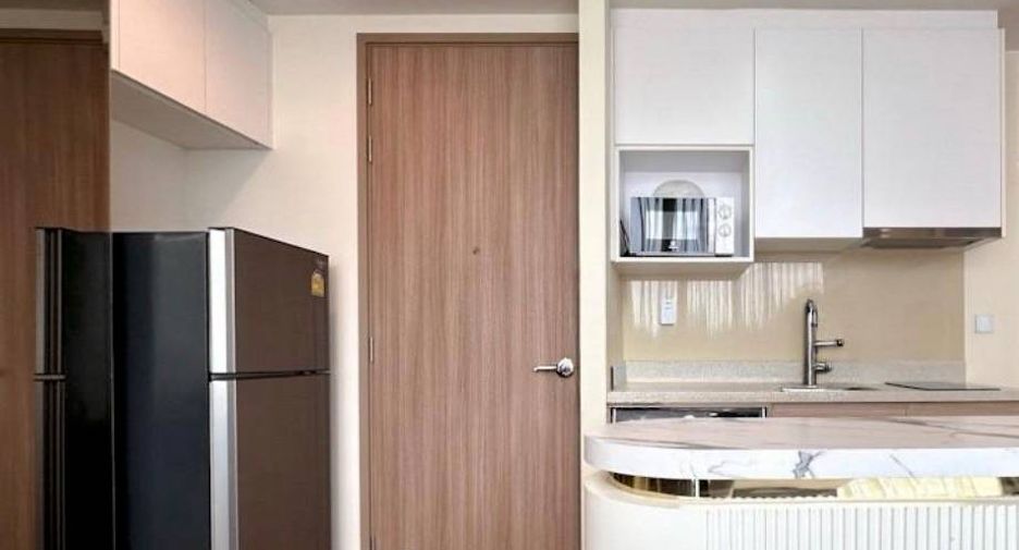 Condo en alquiler y en venta de 2 habitaciones en Watthana, Bangkok