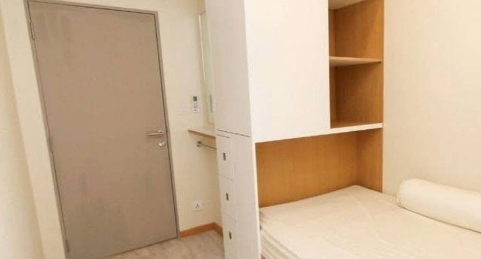 Продажа 2 спальни кондо в Пхра Кханонг, Бангкок