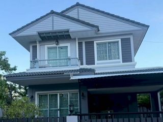 Casa en venta de 3 habitaciones en Bang Phli, Samut Prakan