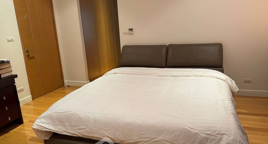 À vendre 3 chambres condo à Khlong Toei, Bangkok