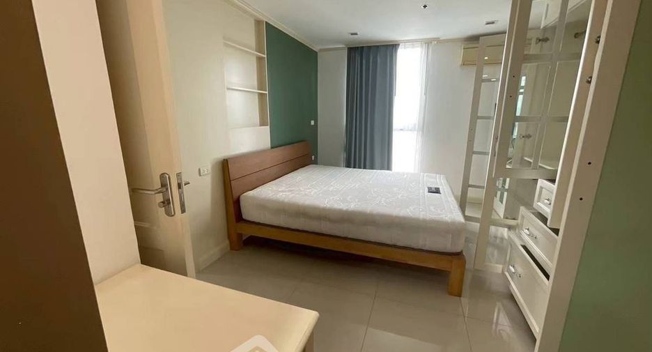 For rent 2 bedrooms condo in Chatuchak, Bangkok