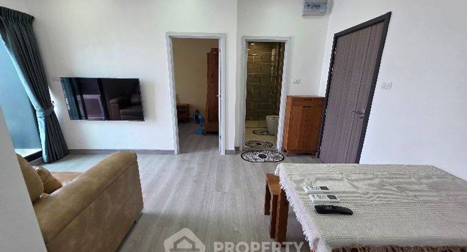 For rent 2 bedrooms condo in Khlong San, Bangkok