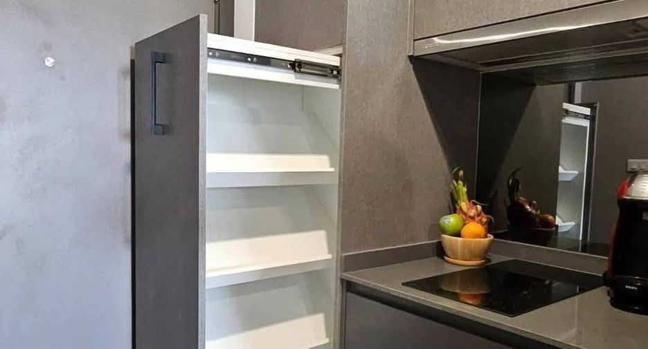 For rent 1 bed condo in Bang Rak, Bangkok