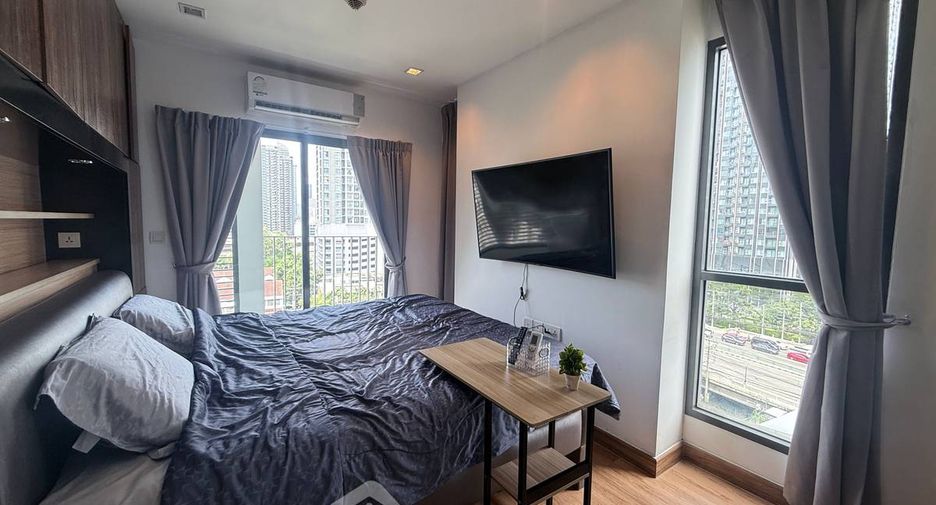 À louer 2 chambres condo à Huai Khwang, Bangkok