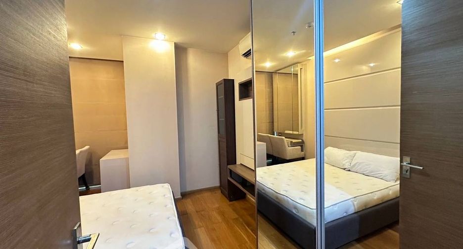 À louer 2 chambres condo à Sathon, Bangkok