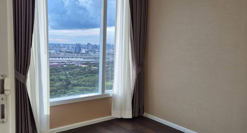For rent 2 bedrooms condo in Chatuchak, Bangkok