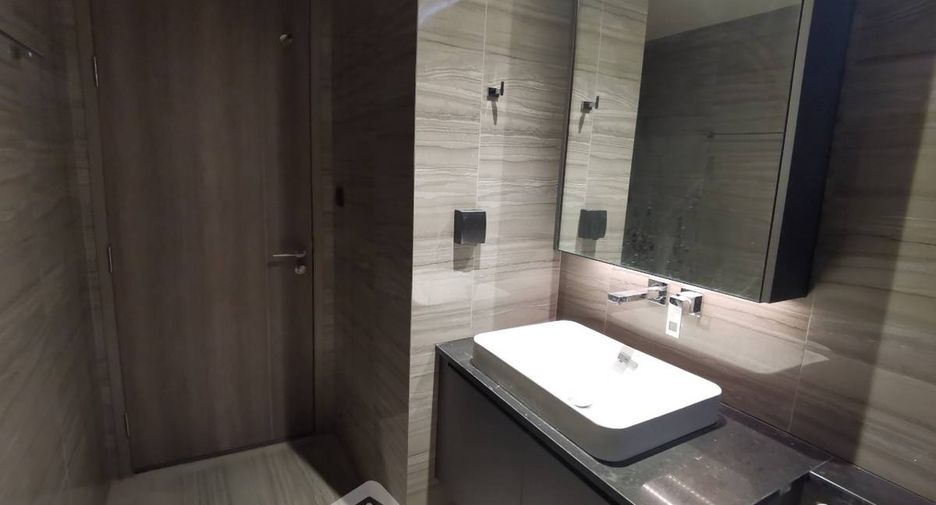 Wohnung zur Miete mit 1 Zimmer in Pathum Wan, Bangkok