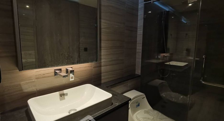 Wohnung zur Miete mit 1 Zimmer in Pathum Wan, Bangkok