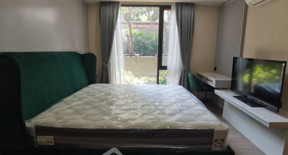 Wohnung zur Miete mit 1 Zimmer in Pathum Wan, Bangkok