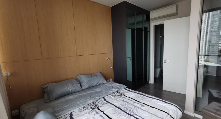 Condo en alquiler de 1 habitaciones en Khlong Toei, Bangkok
