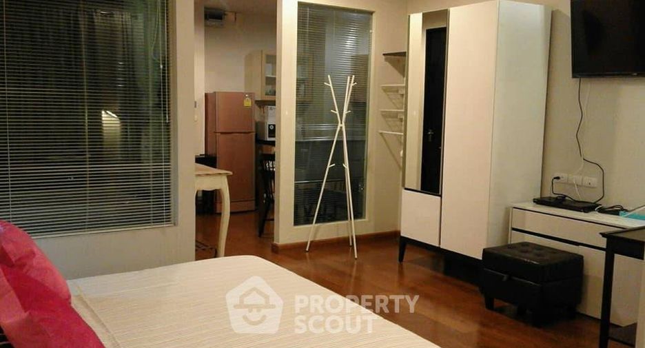 For rent 1 bed condo in Pathum Wan, Bangkok