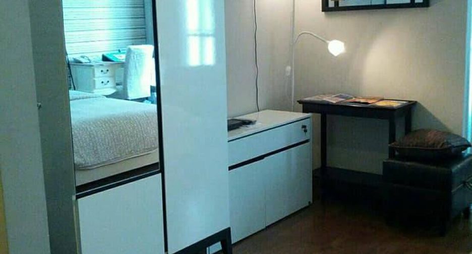 For rent 1 bed condo in Pathum Wan, Bangkok