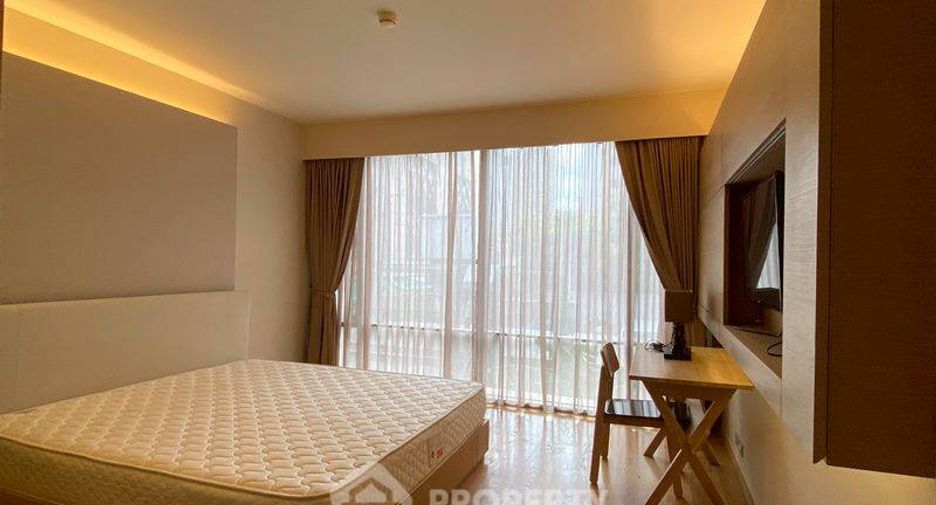 For rent 2 bedrooms apartment in Pathum Wan, Bangkok