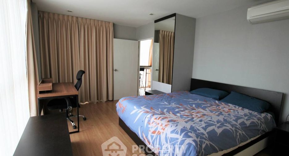 For rent 2 bedrooms condo in Khlong Toei, Bangkok