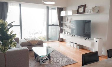 For rent 2 bedrooms condo in Sathon, Bangkok