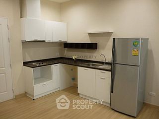 Condo en alquiler de 2 habitaciones en Khlong San, Bangkok
