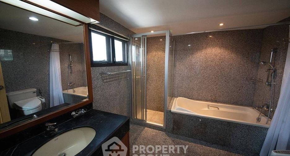 Apartment zur Miete mit 2 Zimmer in Khlong Toei, Bangkok