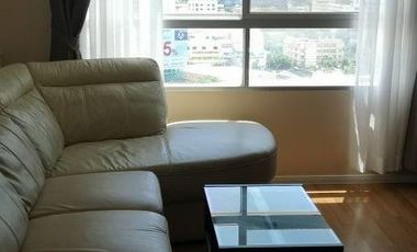 For rent 2 ベッドルーム condo in Huai Khwang, Bangkok