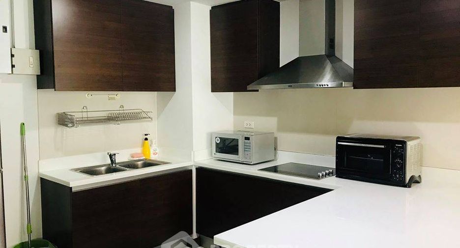 À louer 2 chambres condo à Pathum Wan, Bangkok