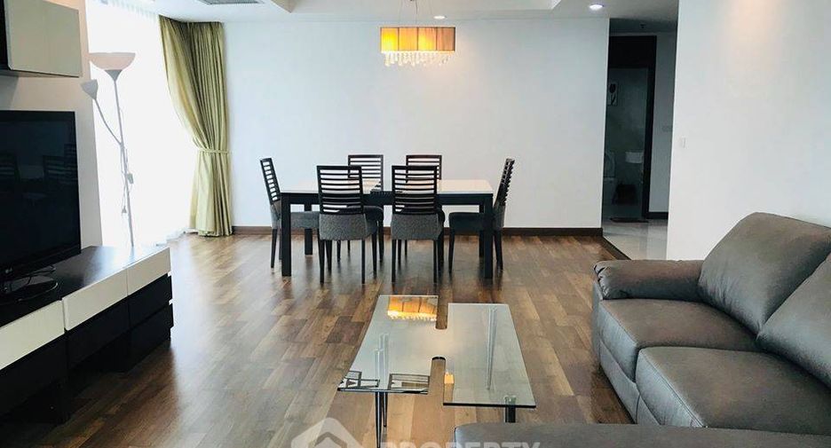 À louer 2 chambres condo à Pathum Wan, Bangkok