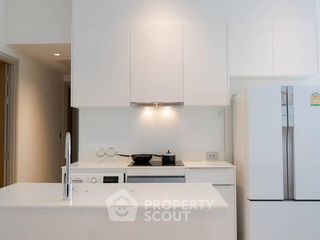 For rent 2 bedrooms condo in Bang Rak, Bangkok